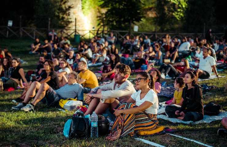 Cinema in Piazza a Roma